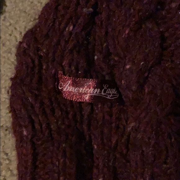 American Eagle Maroon Cable-Knit Sweater - Picture 5 of 6